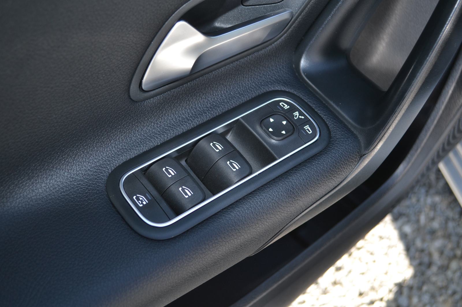 Mercedes-Benz A-klasa 180 d automatik *** rata 295€ BEZ UČEŠĆA ***, fotografija 18