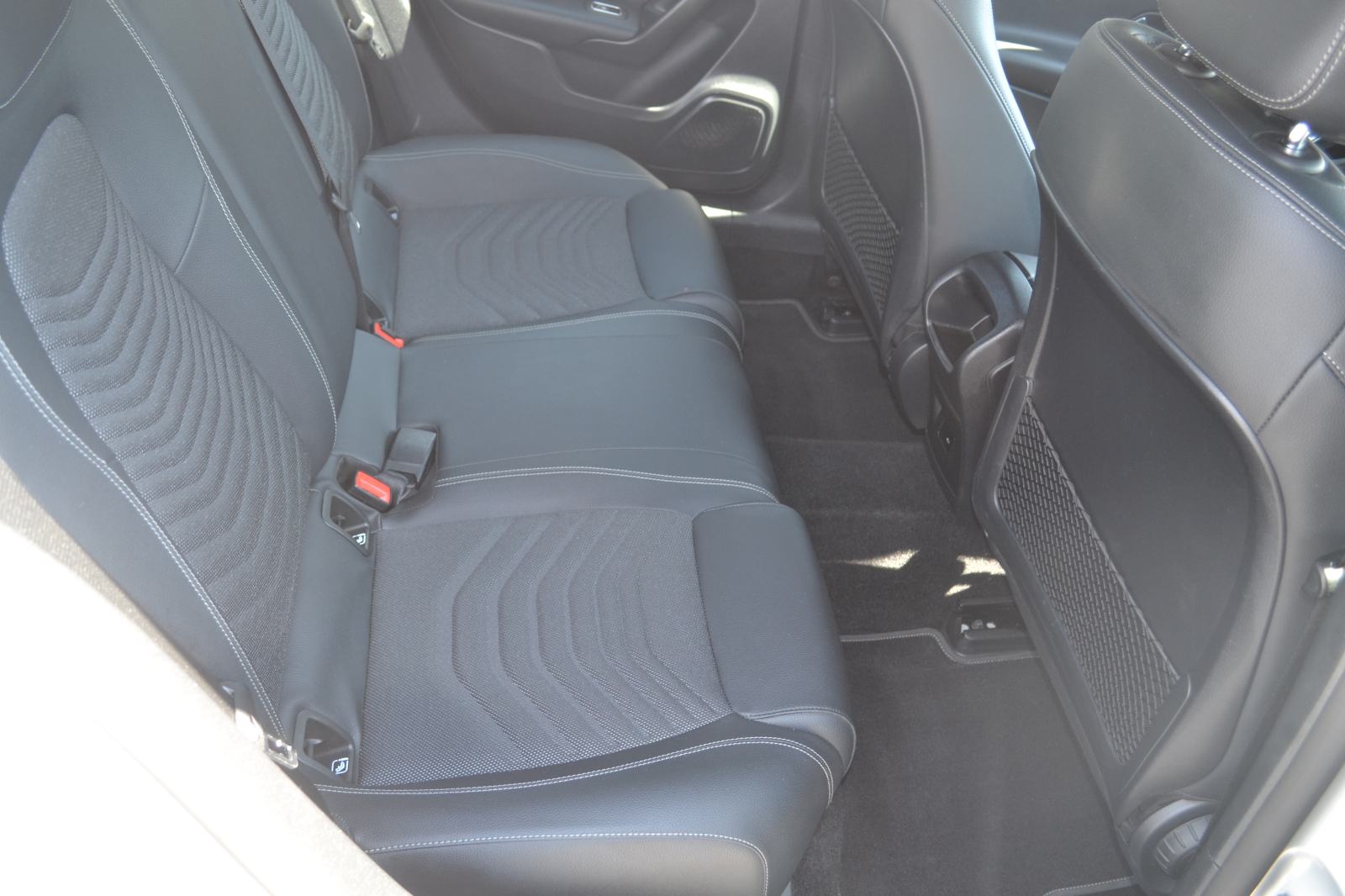 Mercedes-Benz A-klasa 180 d automatik *** rata 295€ BEZ UČEŠĆA ***, fotografija 15