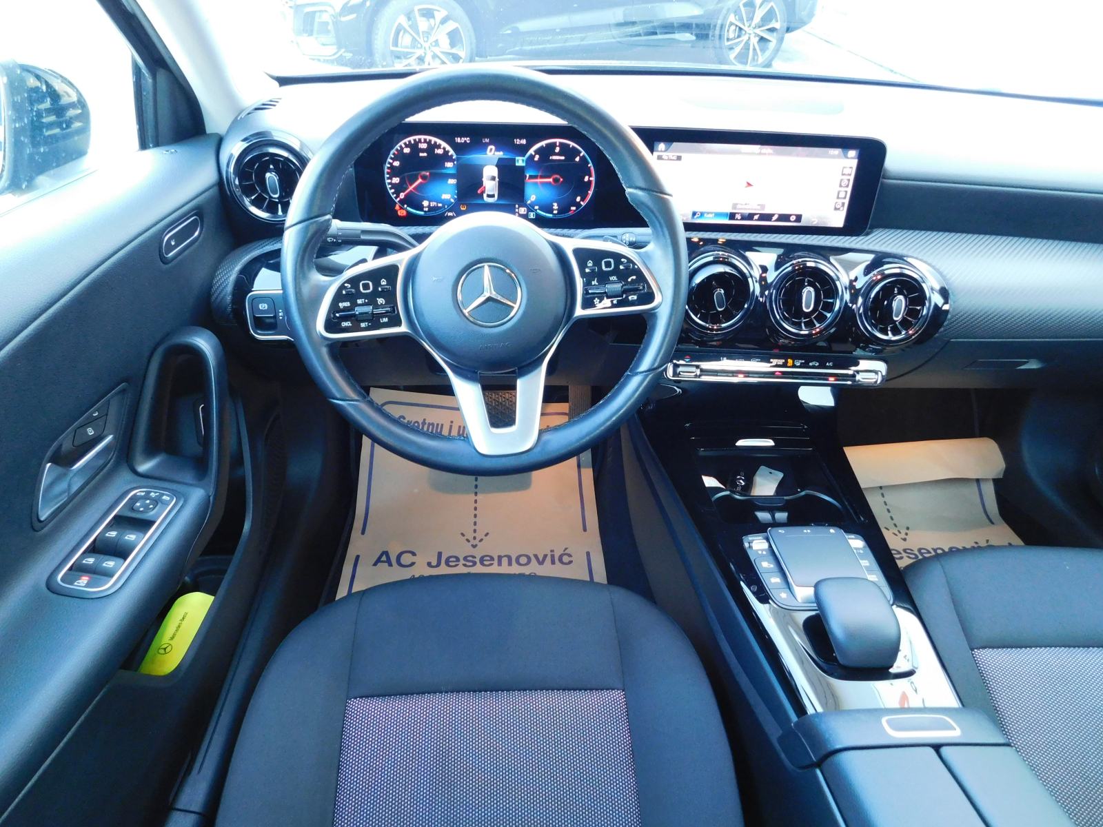 Mercedes-Benz A-Klasa Limuzina 180 d Aut.-LEASING BEZ UČEŠĆA!, fotografija 10
