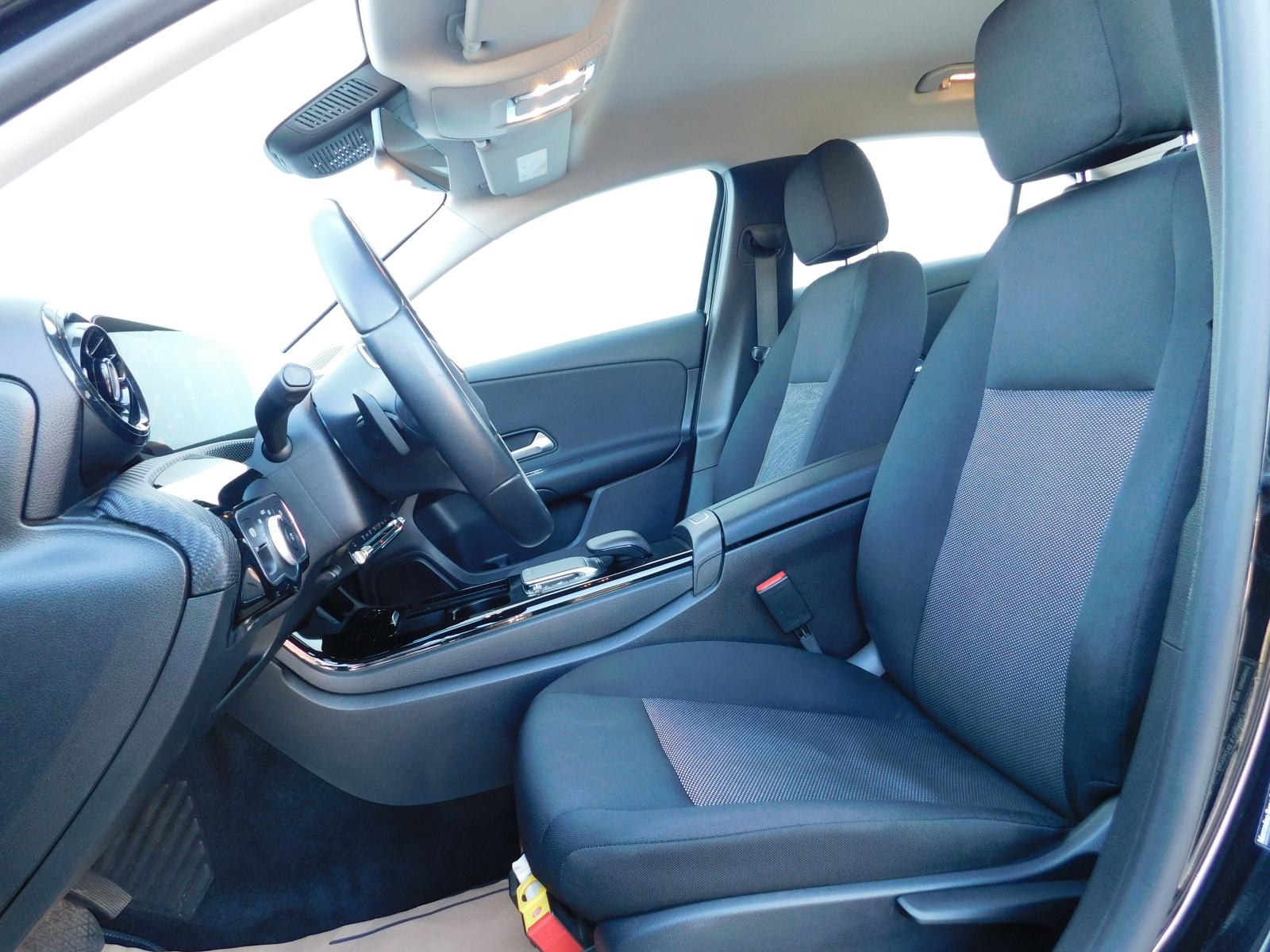 Mercedes-Benz A-Klasa Limuzina 180 d Aut.-LEASING BEZ UČEŠĆA!, fotografija 8