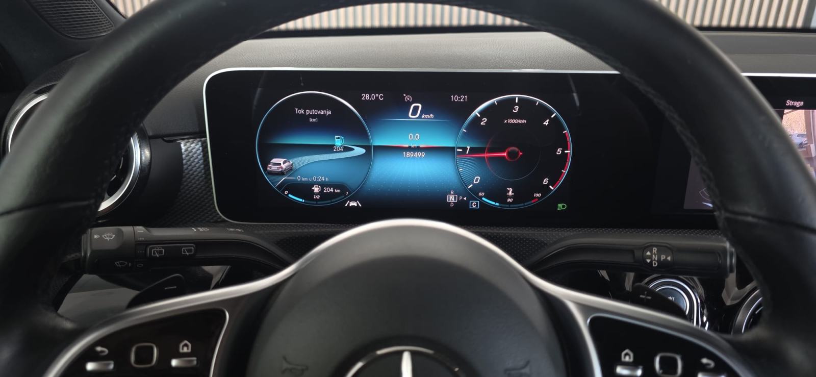 Mercedes-Benz A-klasa 180d, F1, BI-XENON, VIRTUAL, TEMP, KAM, JAMSTVO., fotografija 15