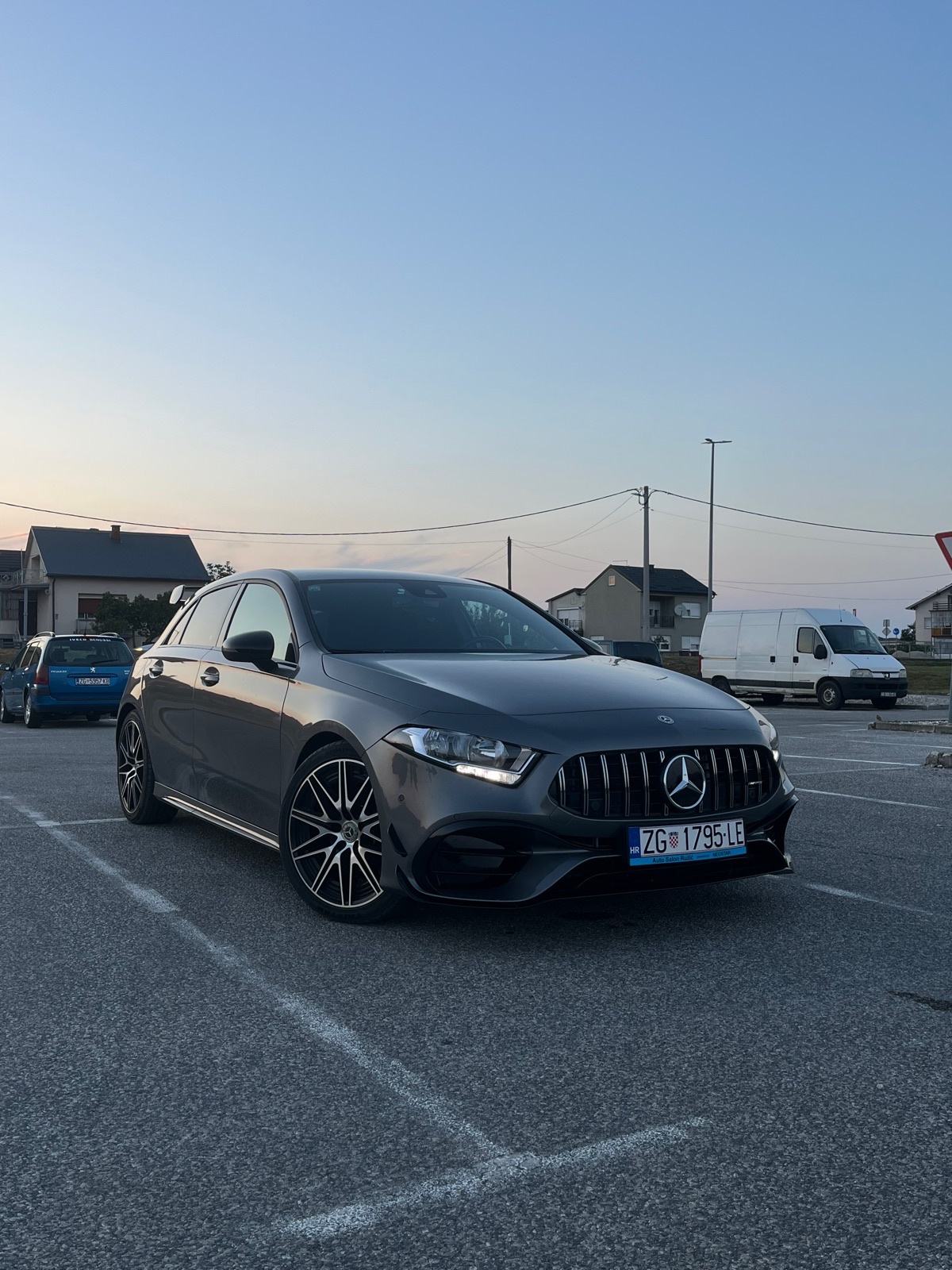 Mercedes-Benz A-klasa 180 d automatik, fotografija 2