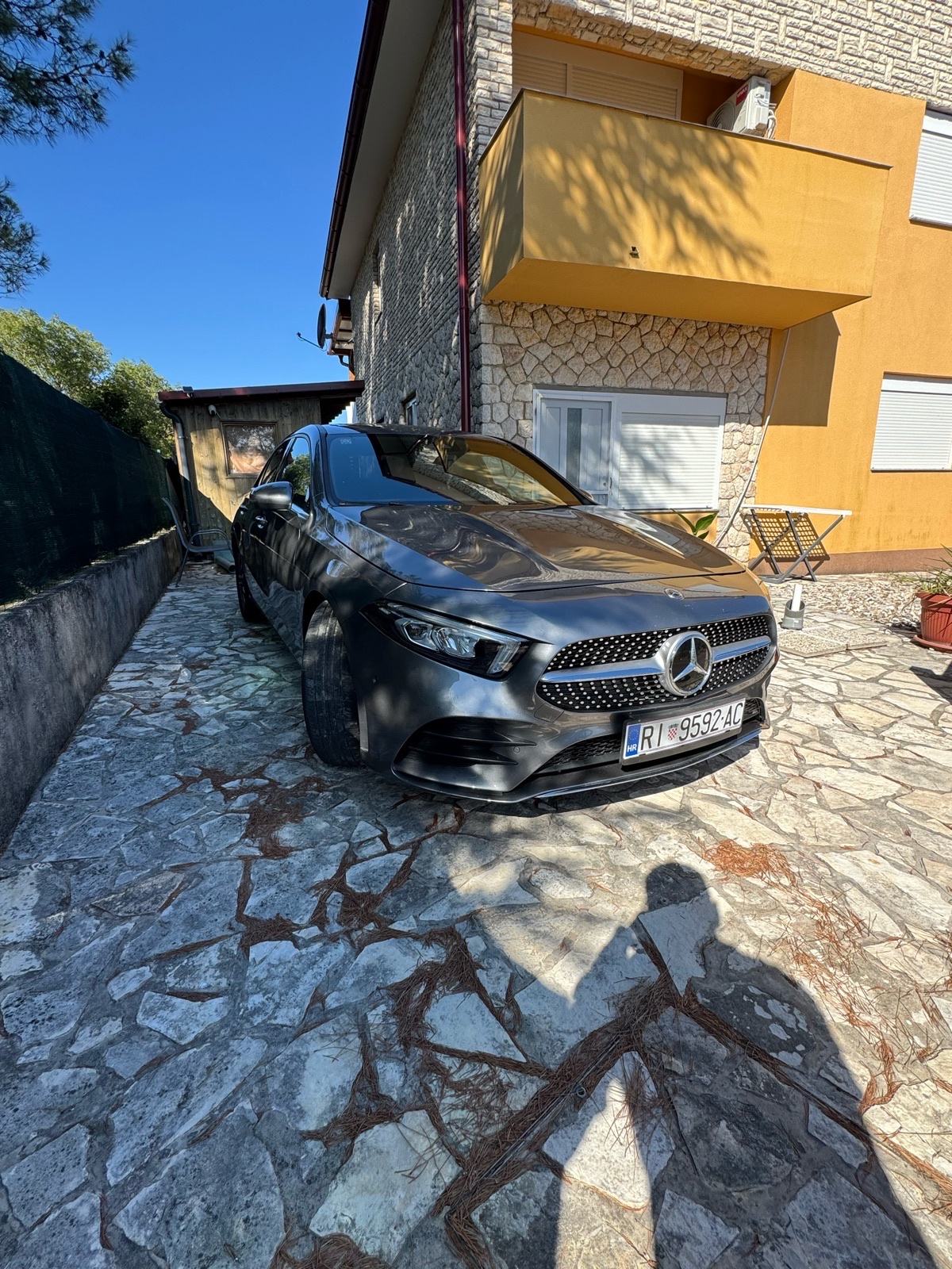Mercedes-Benz A-klasa 180 d automatik, fotografija 3