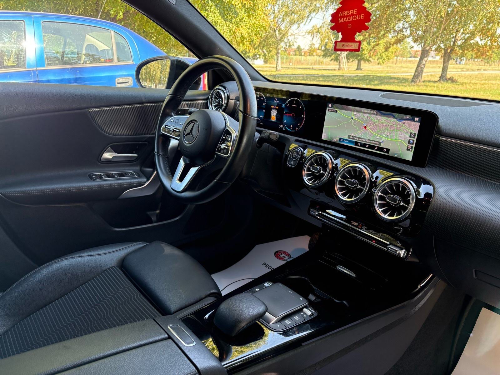 Mercedes-Benz A-klasa 180 d - AUTOMATIK - LEASING RATA VEĆ OD: 292,00€, fotografija 17