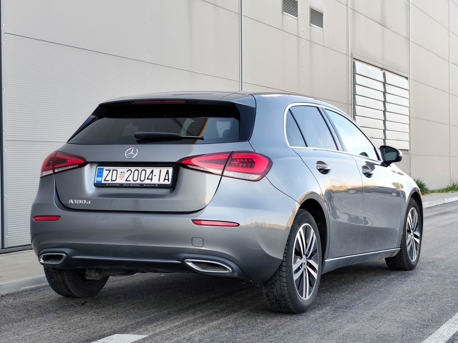 Mercedes-Benz A-klasa 180 d Progressive Aut. |LED |Kam |Ambi |17''Alu, fotografija 7