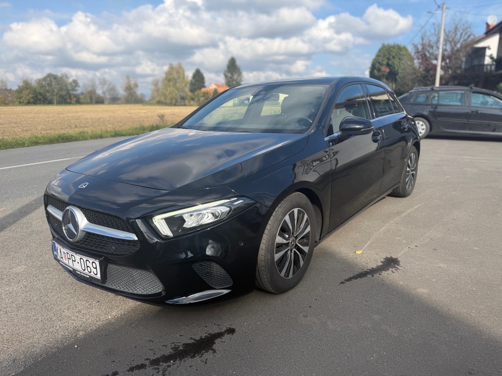 Mercedes-Benz A-klasa 180 d, pogled izvana - slika 3