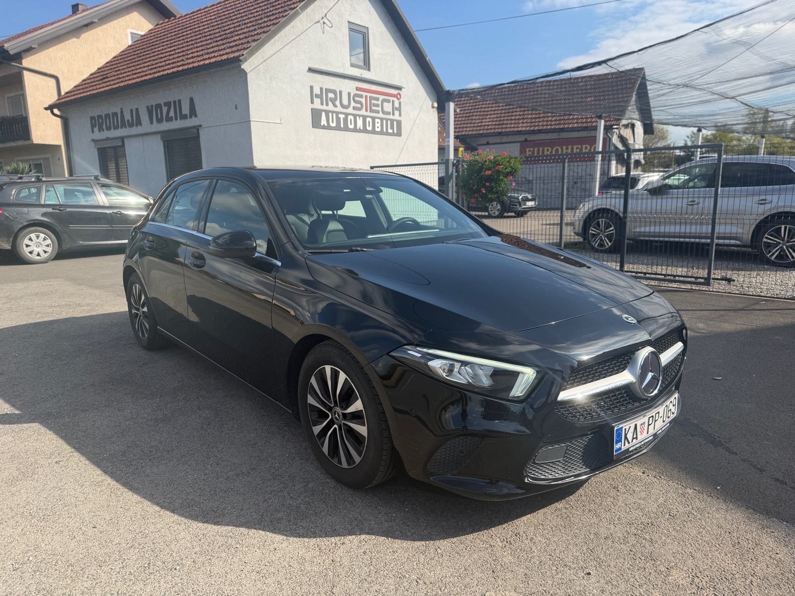 Mercedes-Benz A-klasa 180 d, pogled izvana - slika 1