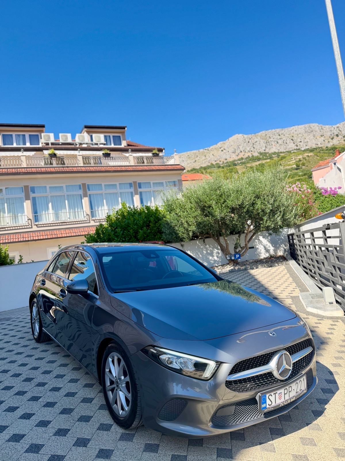 Mercedes-Benz A-klasa 180 d, fotografija 7