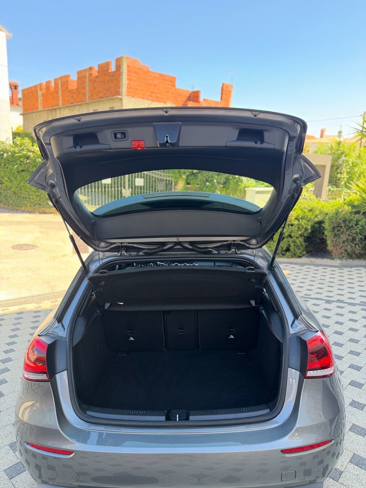 Mercedes-Benz A-klasa 180 d, fotografija 13