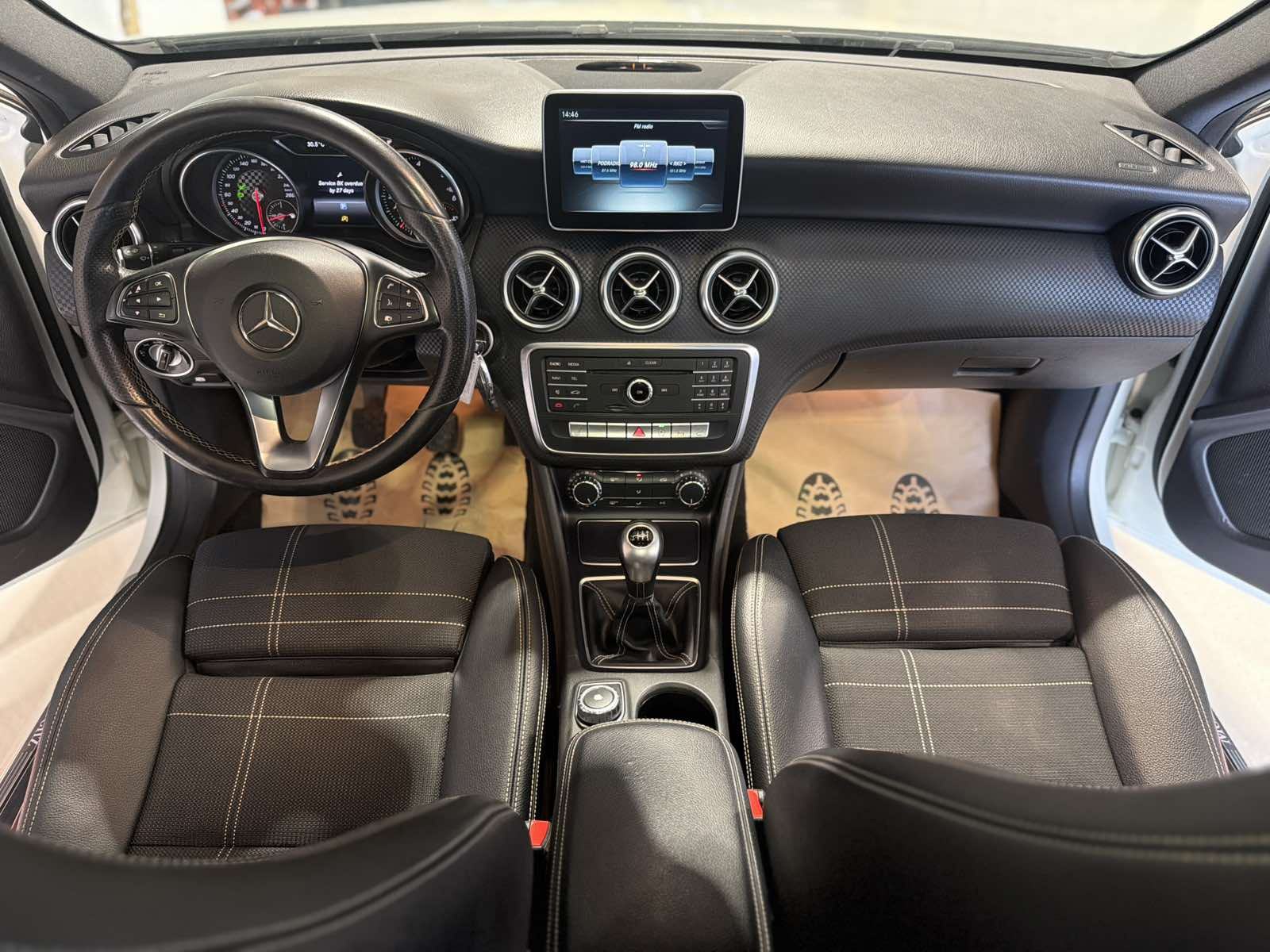 Mercedes-Benz A-180 CDI Sport*ŠIBER-BIXENON-VEL.SERVIS-12 MJ JAMSTVO*, fotografija 13