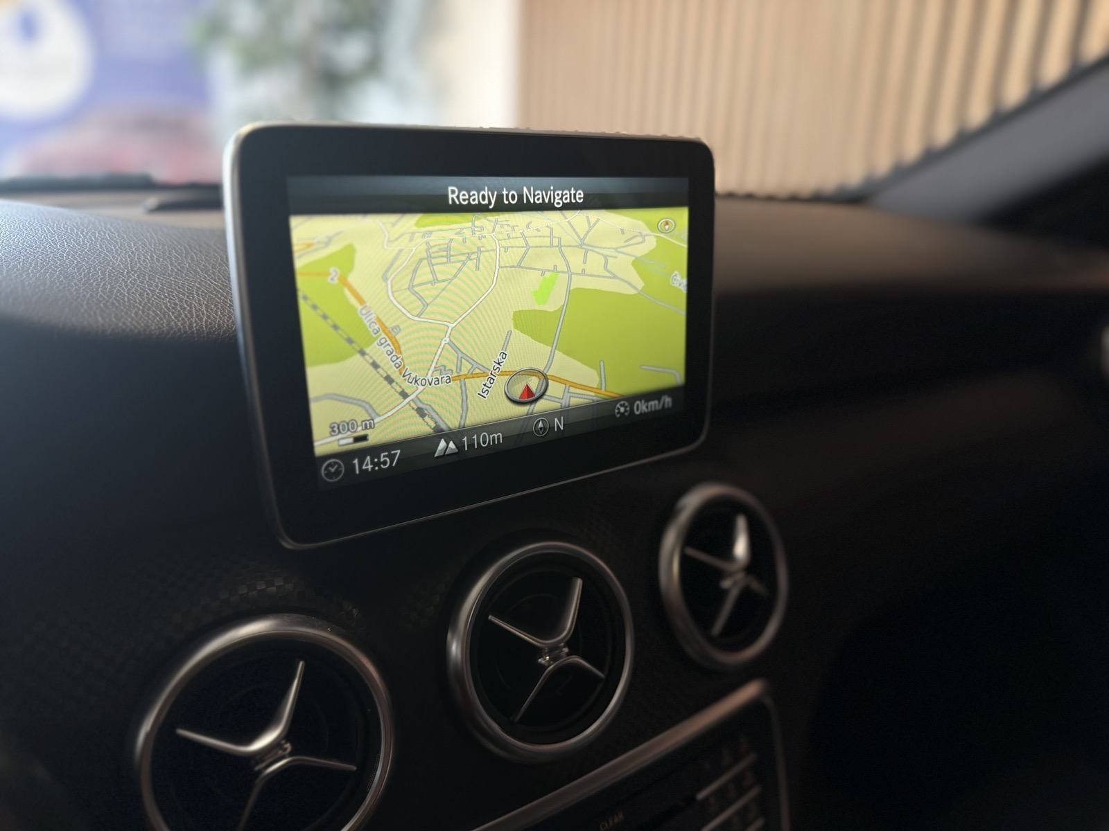 Mercedes-Benz A-180 CDI Sport*ŠIBER-BIXENON-VEL.SERVIS-12 MJ JAMSTVO*, fotografija 20