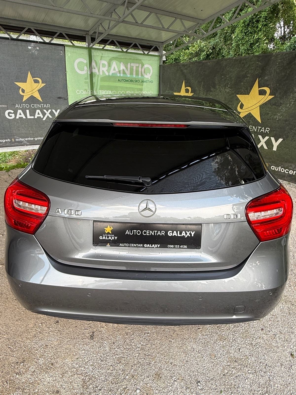 Mercedes-Benz A-klasa 180 d URBAN OPREMA! VRHUNSKO STANJE!, fotografija 6