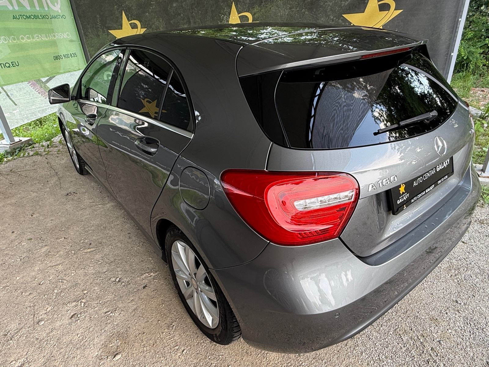 Mercedes-Benz A-klasa 180 d URBAN OPREMA! VRHUNSKO STANJE!, fotografija 8