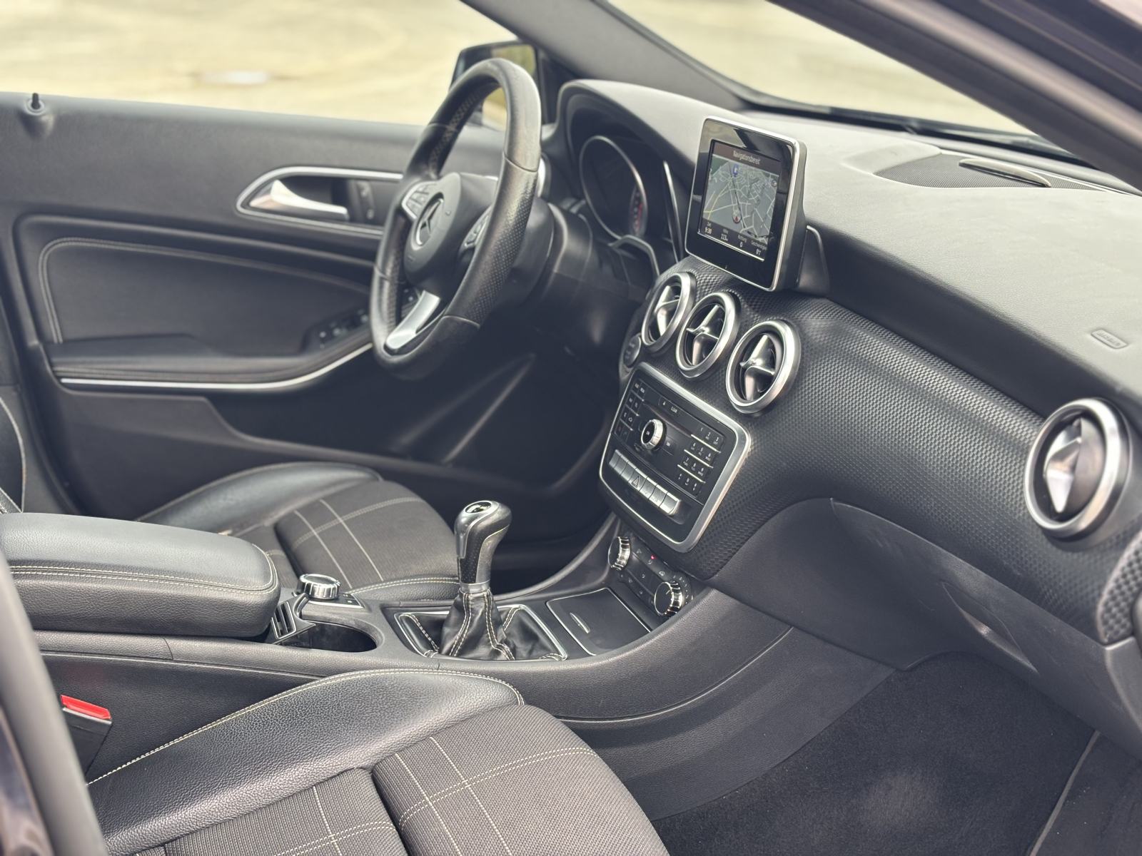 Mercedes-Benz A-klasa 180 d Urban, fotografija 7