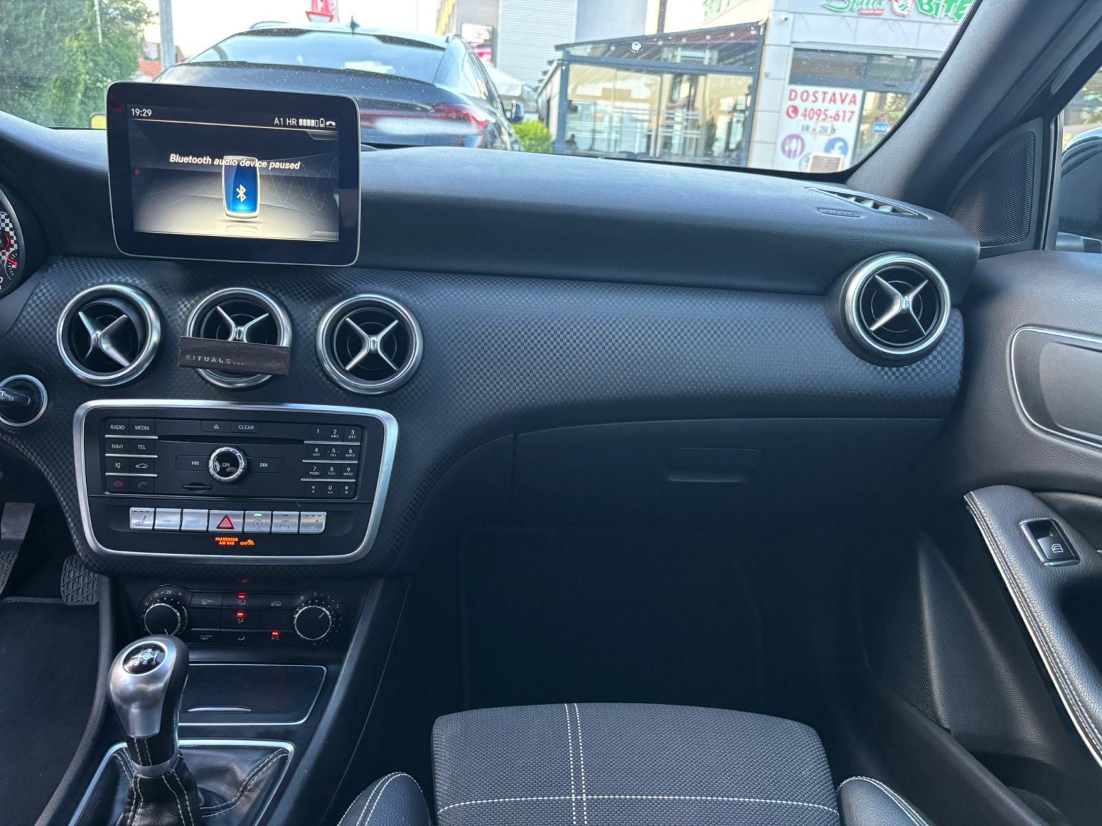 Mercedes-Benz A-klasa 180, fotografija 14