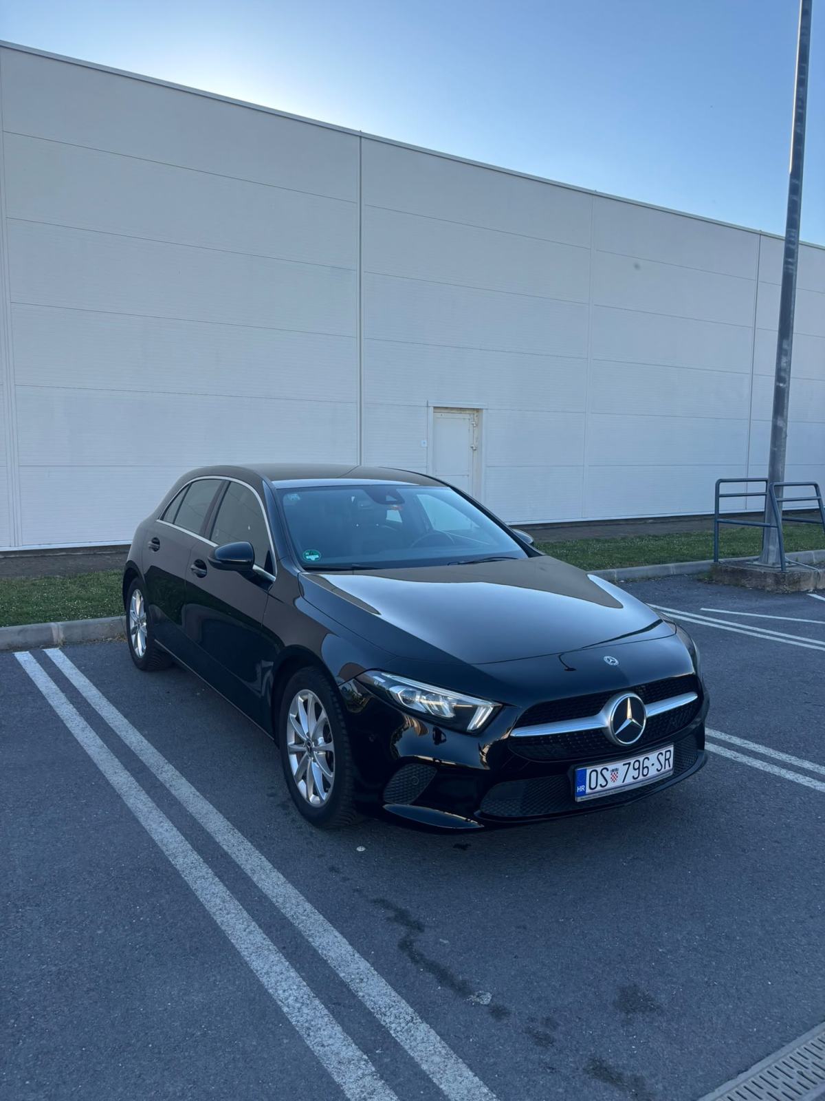 Mercedes-Benz A-klasa 180 automatik-dsg Led, fotografija 9