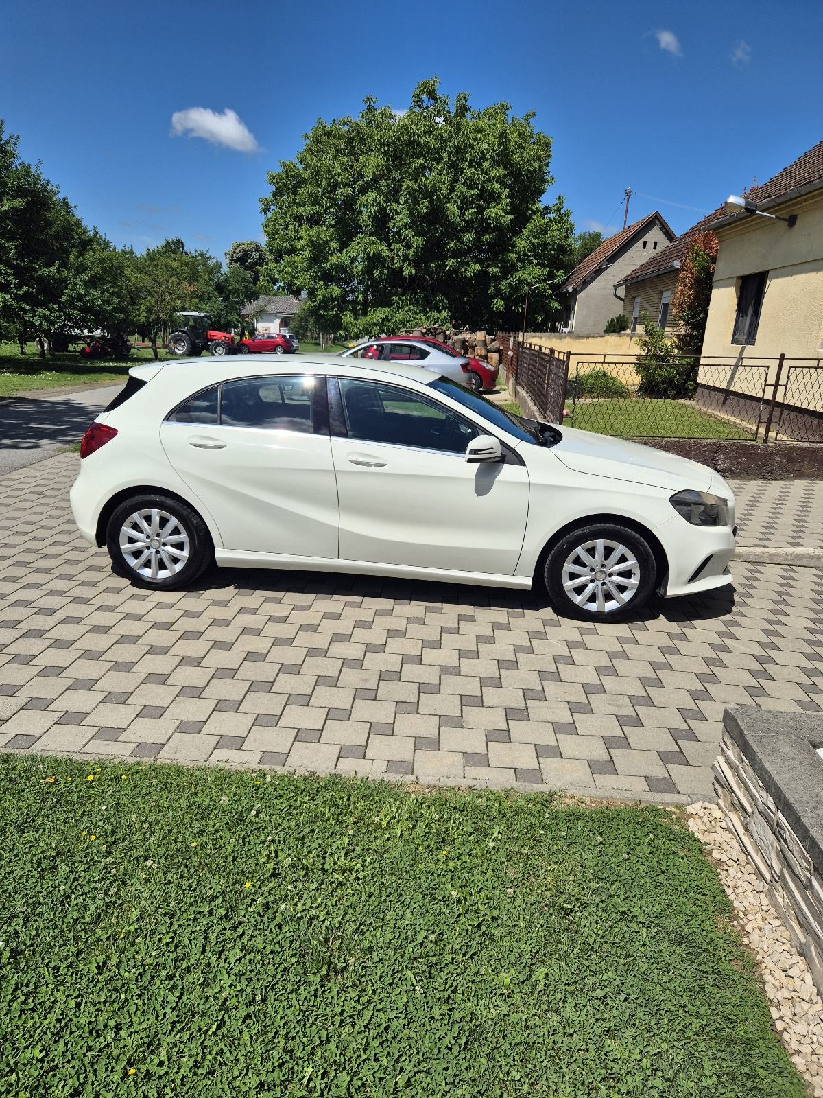 Mercedes-Benz A-klasa 180, fotografija 3