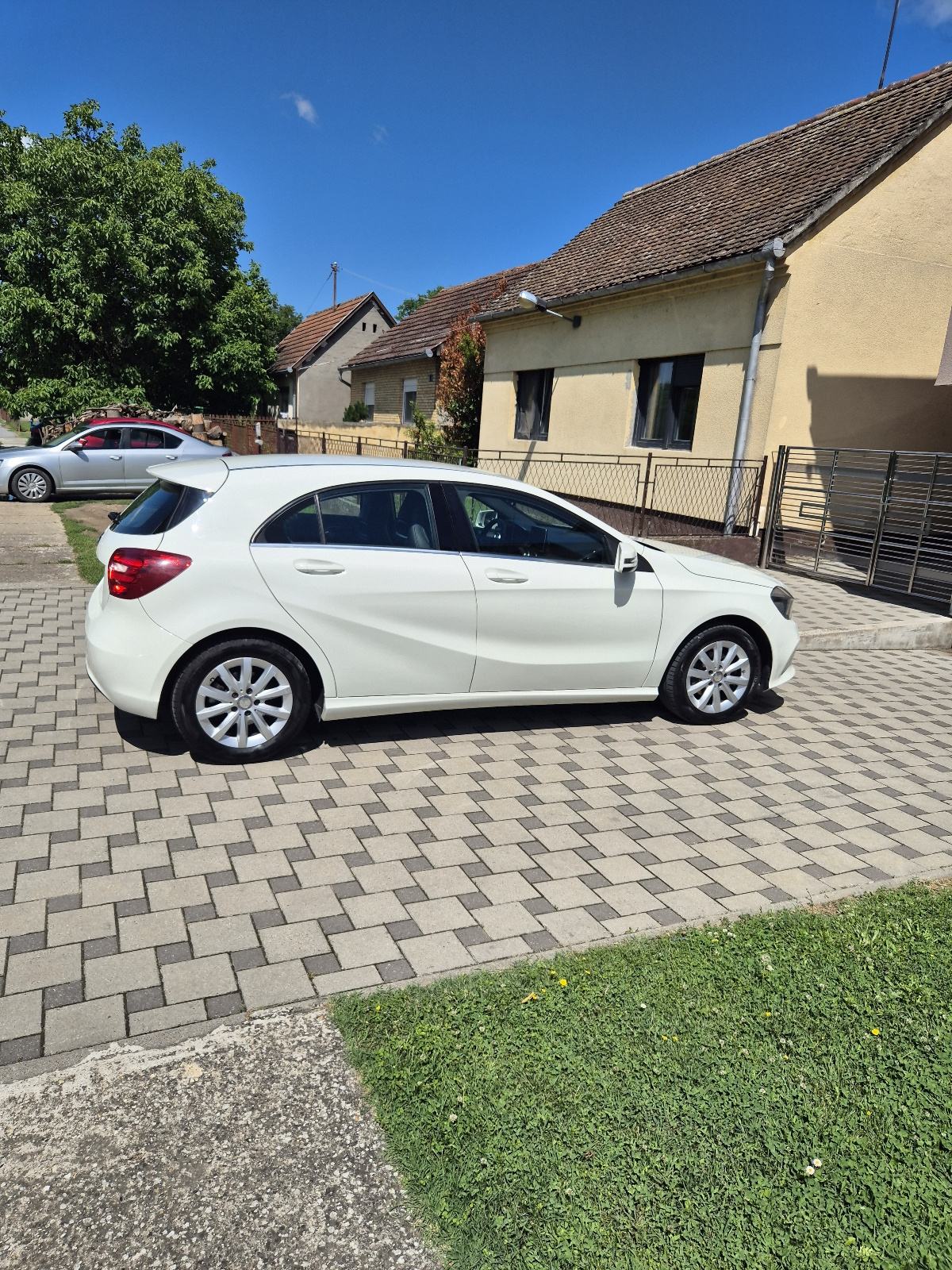 Mercedes-Benz A-klasa 180, fotografija 4