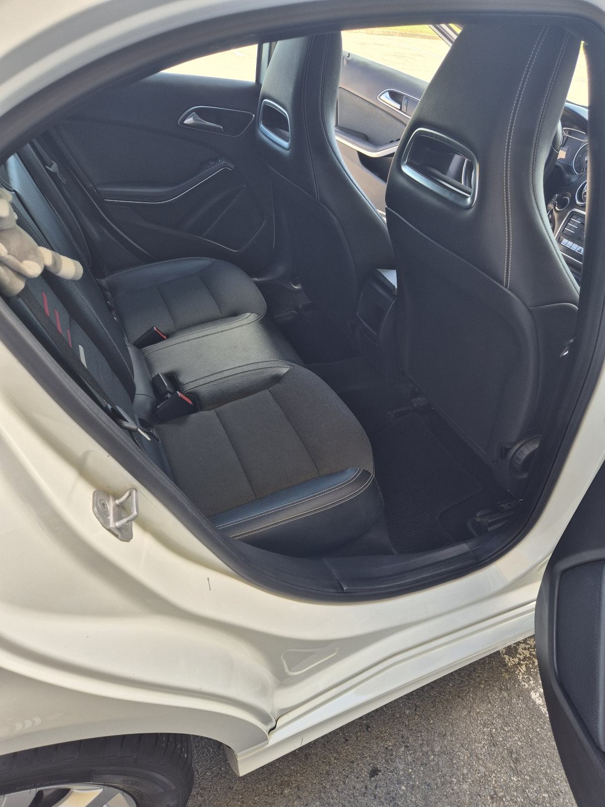 Mercedes-Benz A-klasa 180, fotografija 16