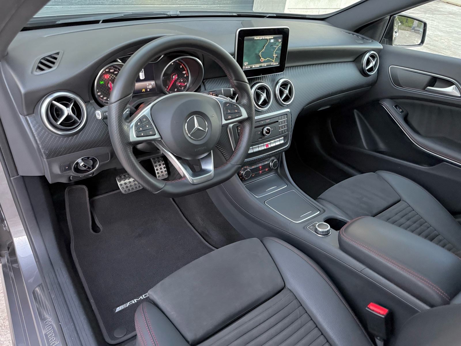 Mercedes-Benz A-klasa 180D AMG Facelift | Xenon Led | Panorama| Navi|, fotografija 20