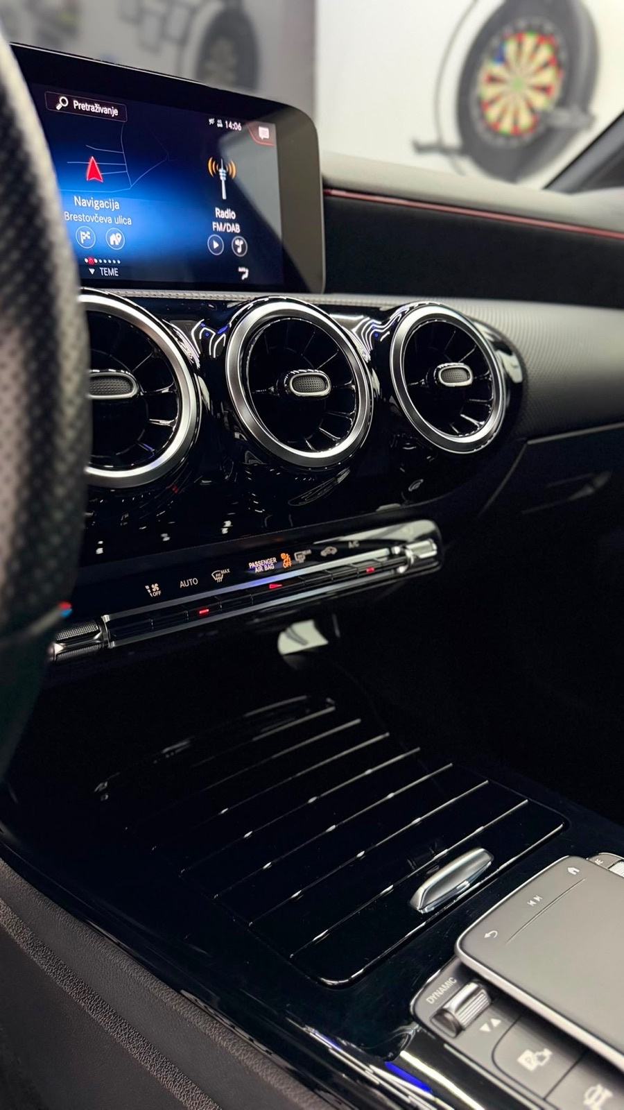 Mercedes-Benz A-klasa 180d°AMG°NAVI°WIDE SCREEN°LEASING BEZ UČEŠĆA°, fotografija 14