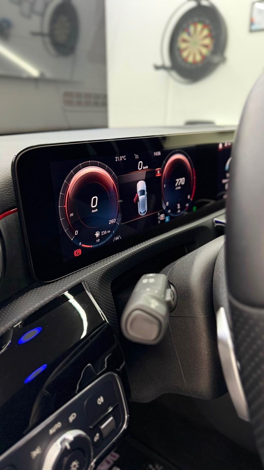 Mercedes-Benz A-klasa 180d°AMG°NAVI°WIDE SCREEN°LEASING BEZ UČEŠĆA°, fotografija 13