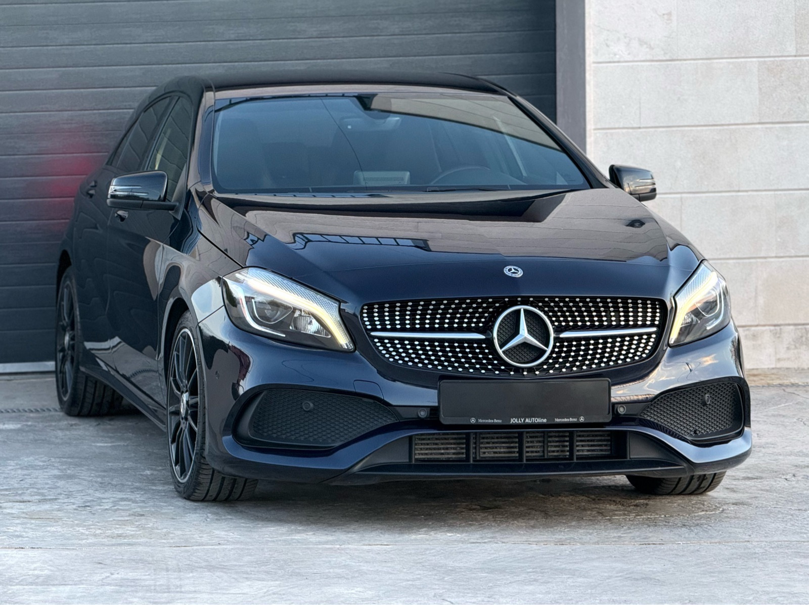 Mercedes-Benz A-klasa 180D AMG - Panorama- Kamera- Navi- Automatik, fotografija 12