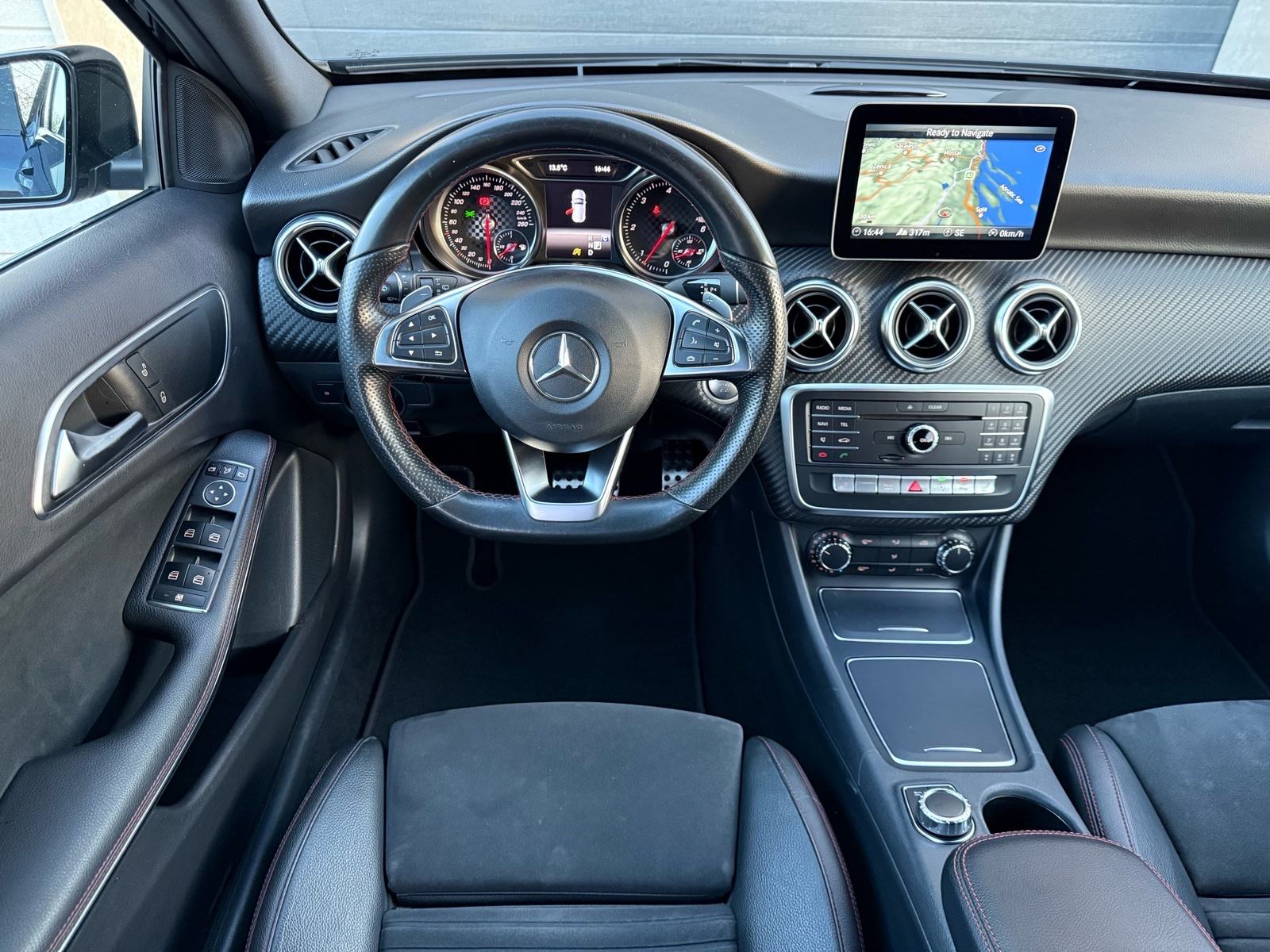Mercedes-Benz A-klasa 180D AMG - Panorama- Kamera- Navi- Automatik, fotografija 17