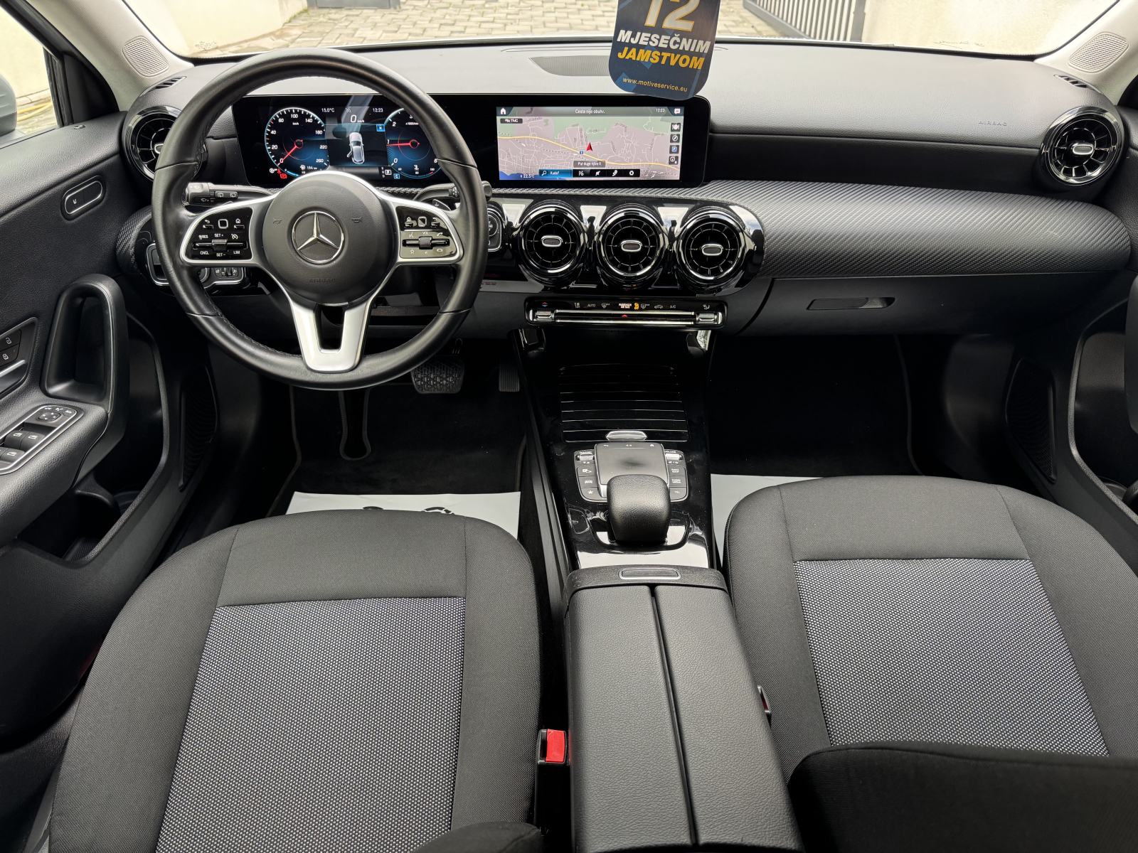 Mercedes-Benz A180d Automatik~Wide-screen~Kamera~Servisna~Jamstvo 12mj, fotografija 12