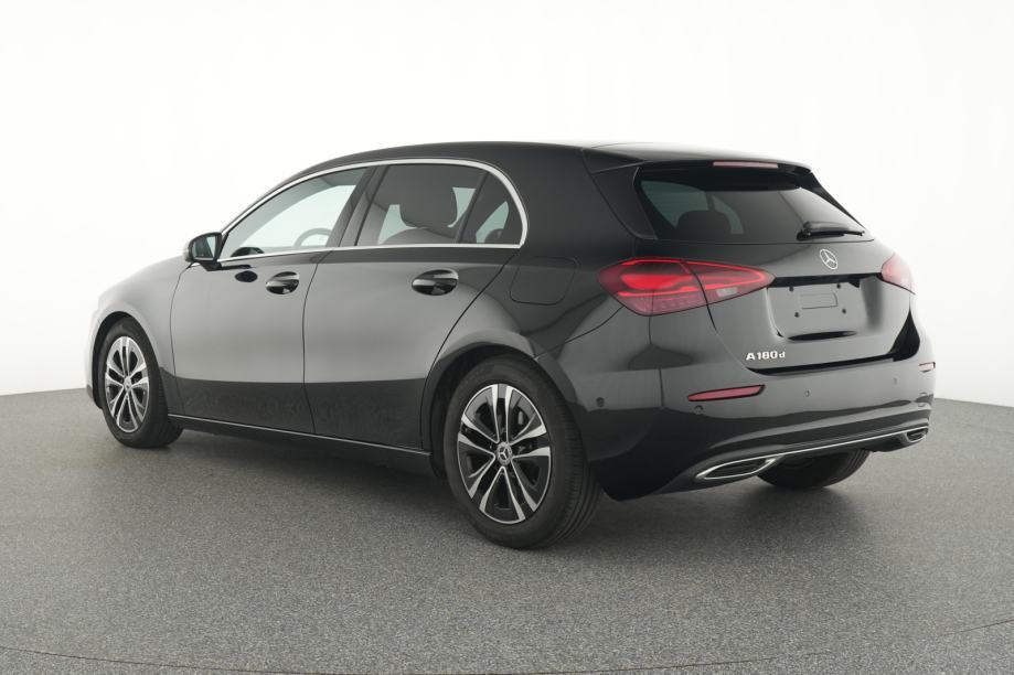 Mercedes-Benz A-klasa 180d LEASING BEZ UČEŠĆA I BEZ JAMACA, fotografija 4