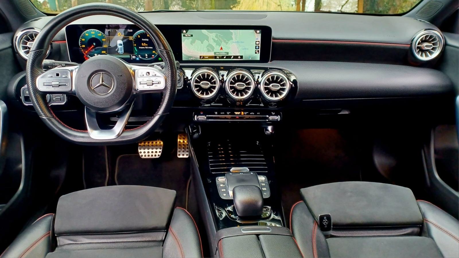 Mercedes-Benz A-klasa 200 AMG automatik, fotografija 11