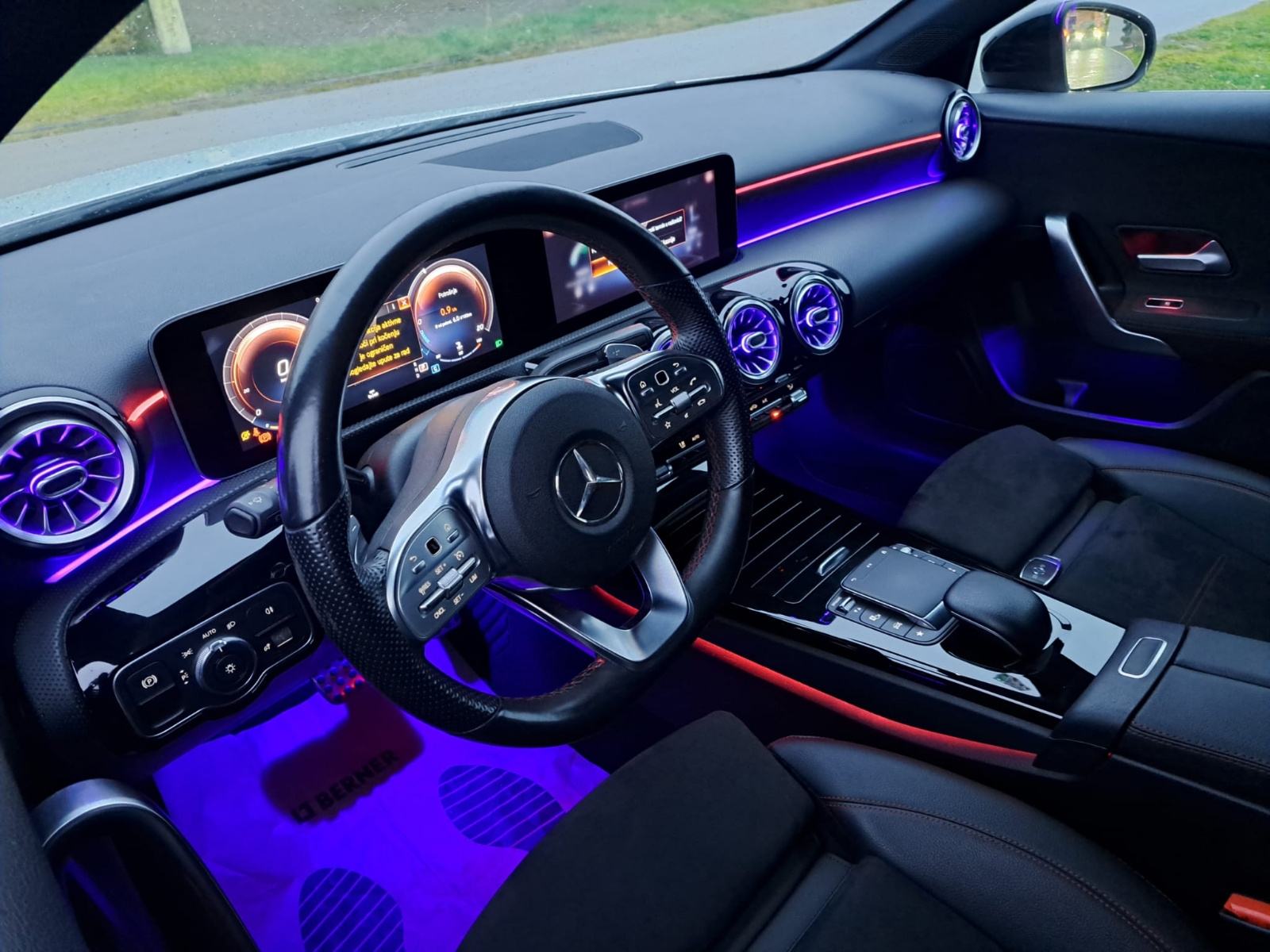 Mercedes-Benz A-klasa 200 AMG automatik, fotografija 14