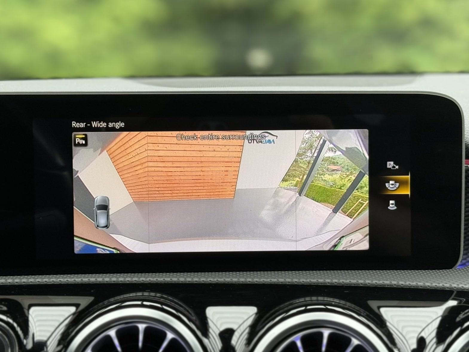 Mercedes-Benz A-klasa 200 AMG Line Aut. SLO.VOZILO-VIRTUAL-KAMERA-LED, fotografija 14