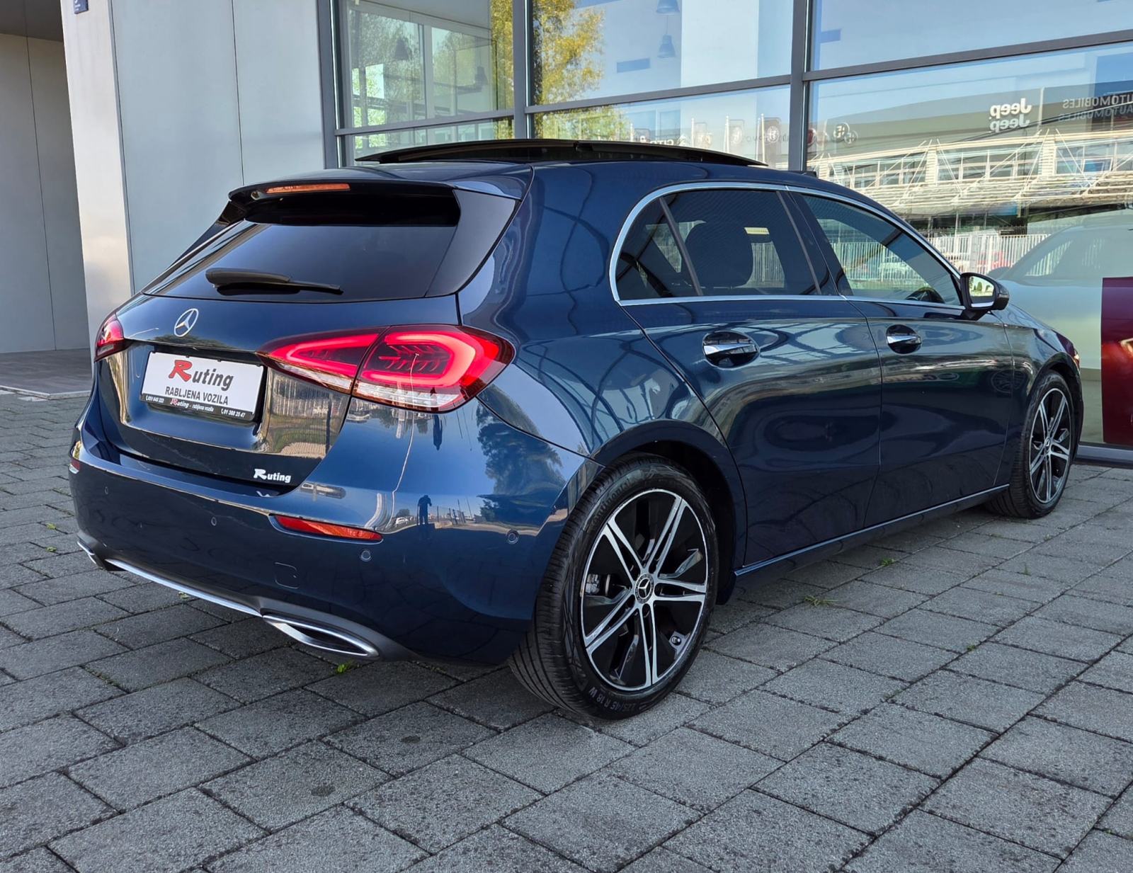 Mercedes-Benz A-klasa 200*AUTOMATIK*PROGRESSIVE SPORT*71.000KM*GARAN*, fotografija 4