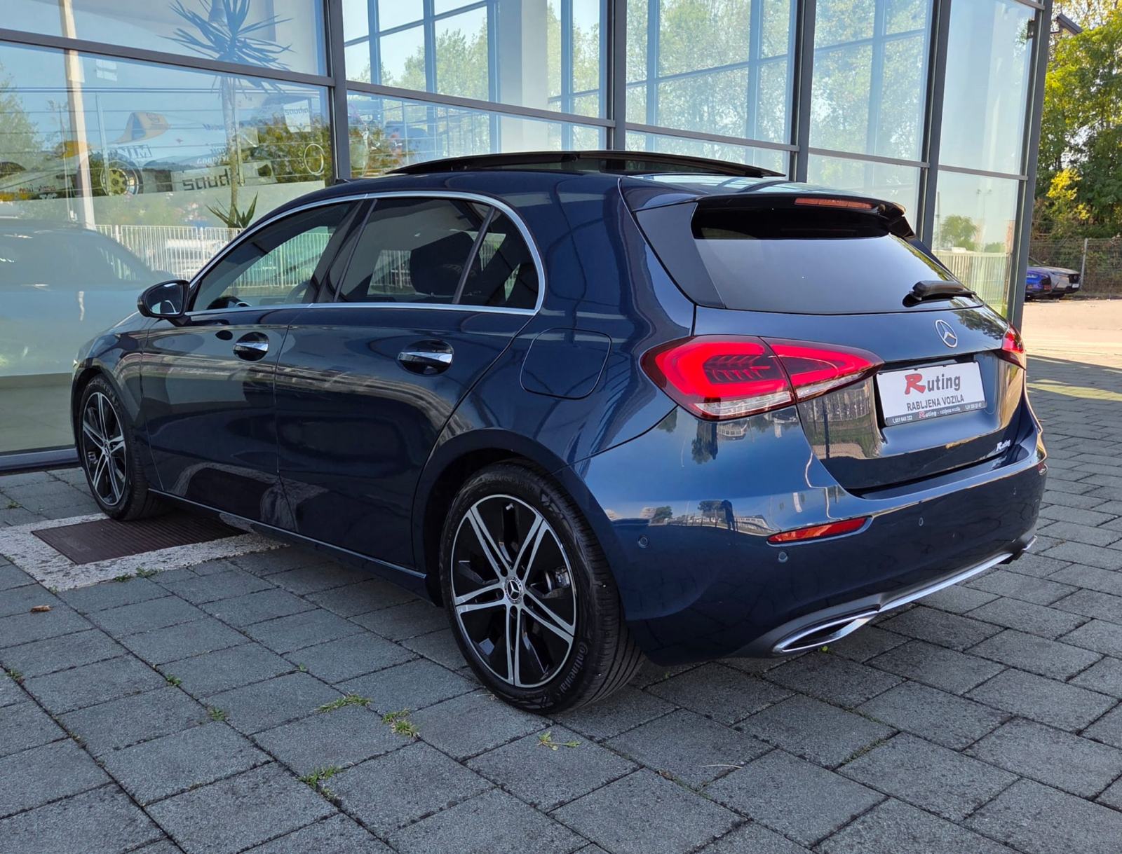 Mercedes-Benz A-klasa 200*AUTOMATIK*PROGRESSIVE SPORT*71.000KM*GARAN*, fotografija 6