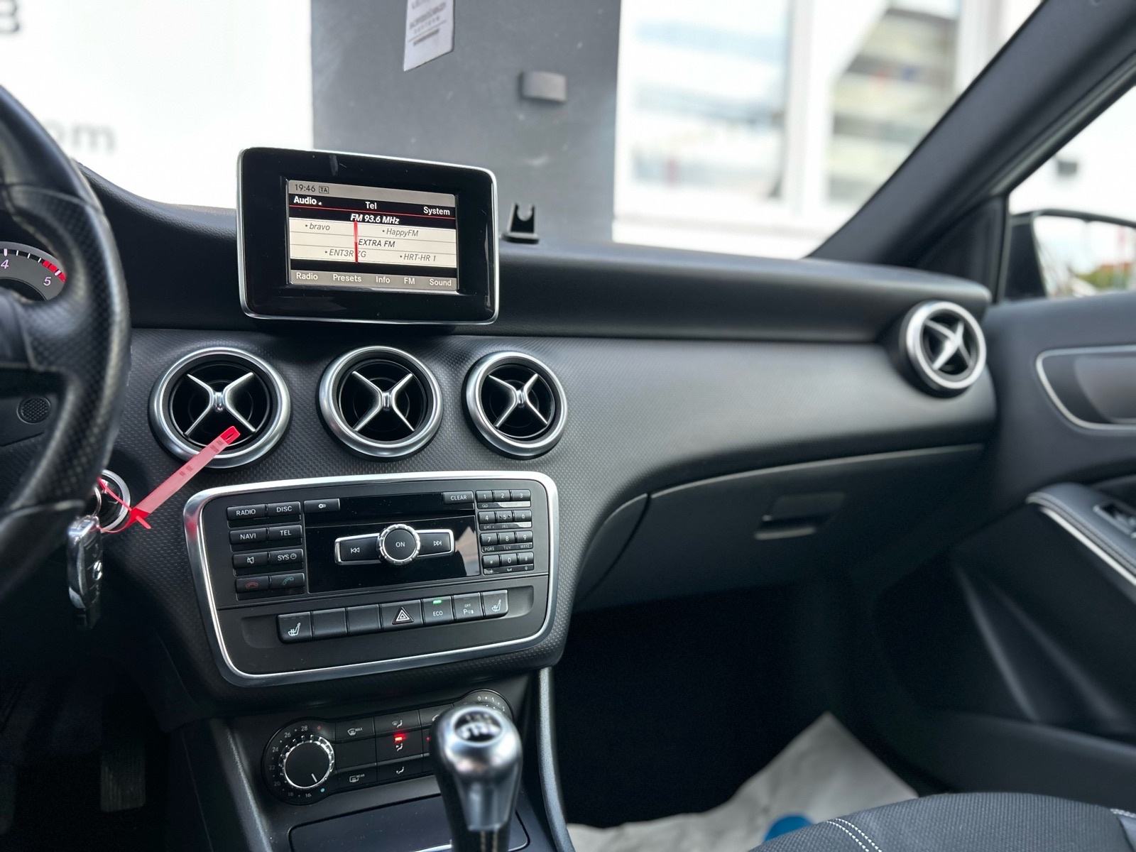 Mercedes-Benz A-klasa 200 CDI 100KW AMG MERCEDES MOTOR FULL OPREMA TOP, fotografija 18