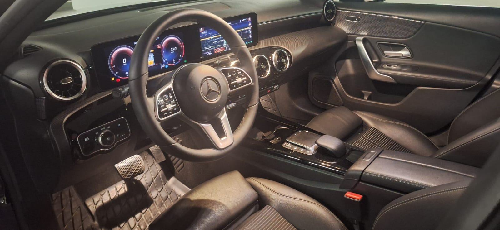 Mercedes A 200 d 150 ks automatik HR VOZILO OVL. SERVISNA reg. 03/27, fotografija 15
