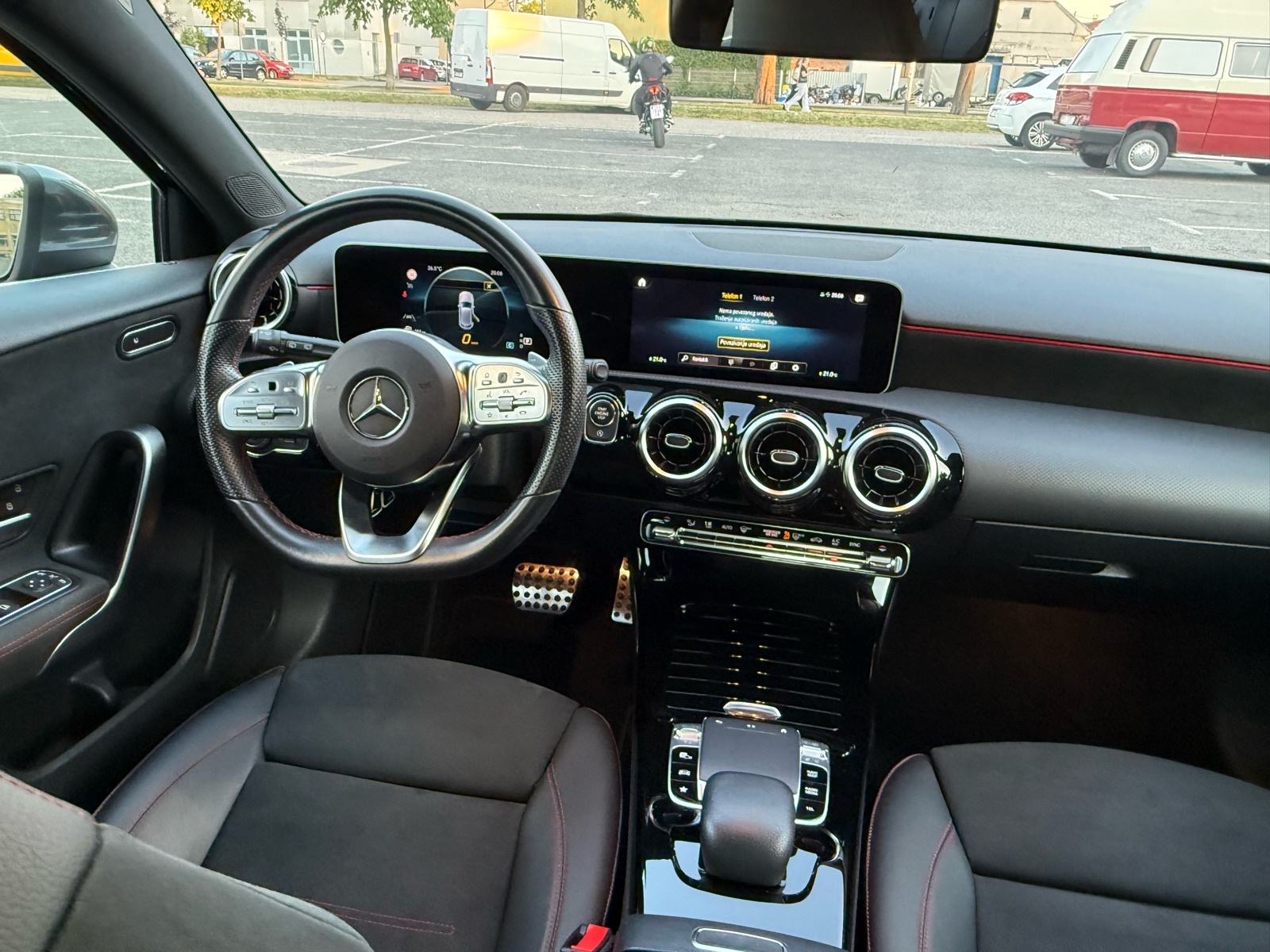 Mercedes-Benz A-klasa 200 d automatik, fotografija 8