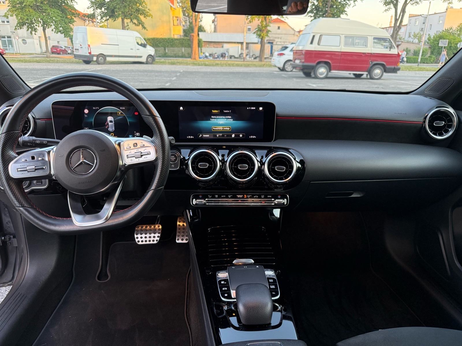 Mercedes-Benz A-klasa 200 d automatik, fotografija 10
