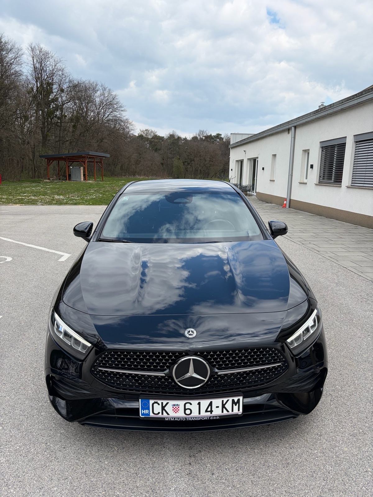 MERCEDES-BENZ A200d AMG/LED/KAMERA/SERVISNA/GARANCIJA,NOVI MODEL, fotografija 2