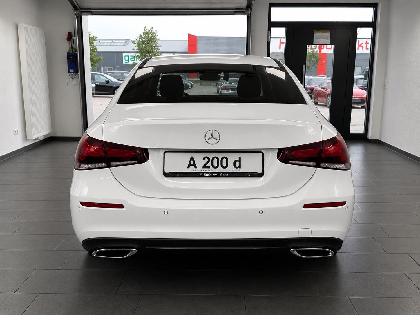 Mercedes-Benz A-klasa 200 d, fotografija 2