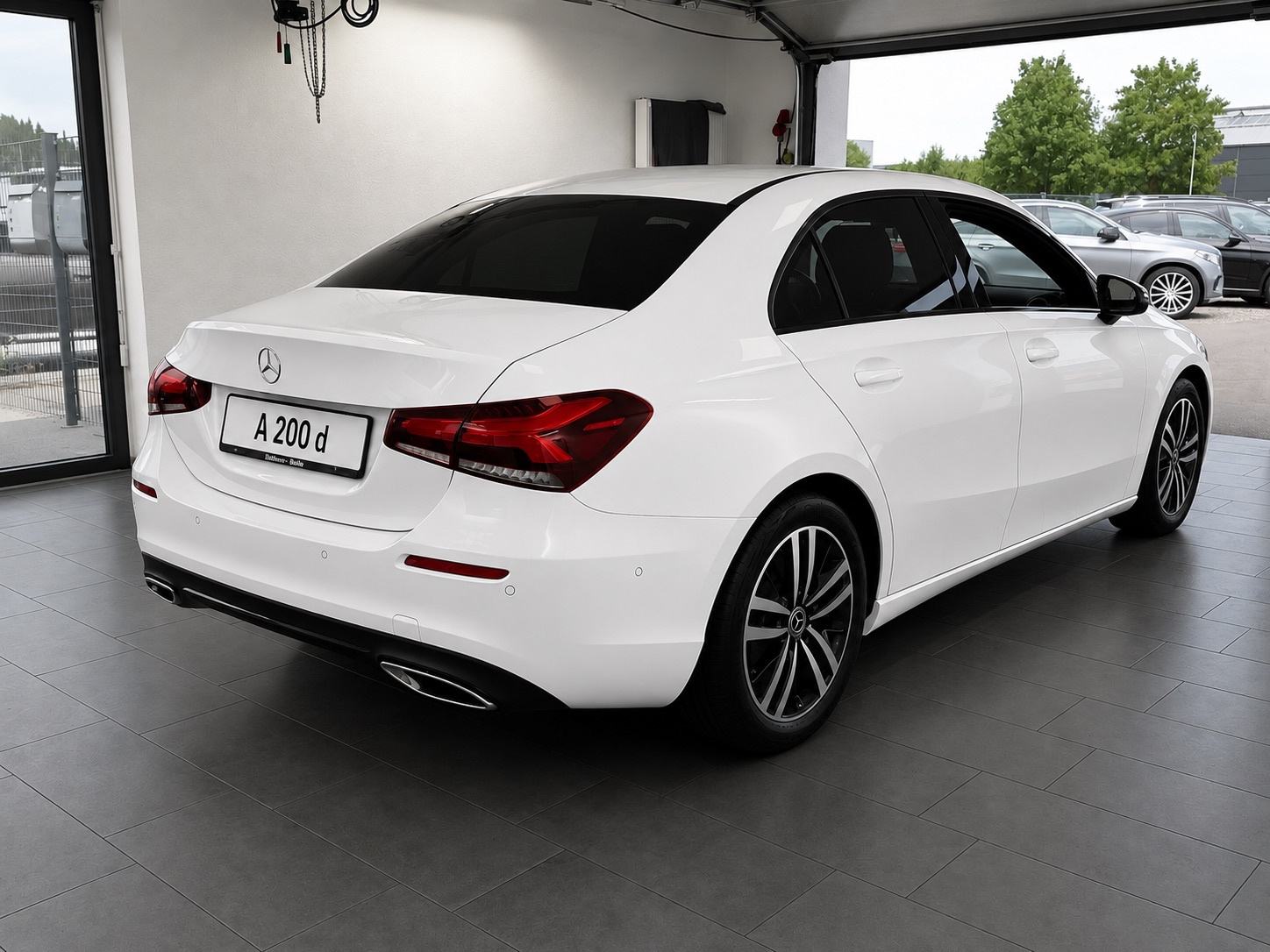Mercedes-Benz A-klasa 200 d, fotografija 6