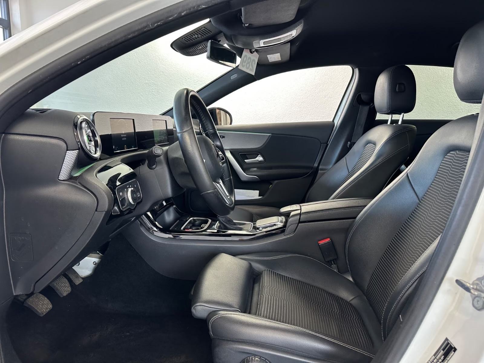 Mercedes-Benz A-klasa 200 d, fotografija 7