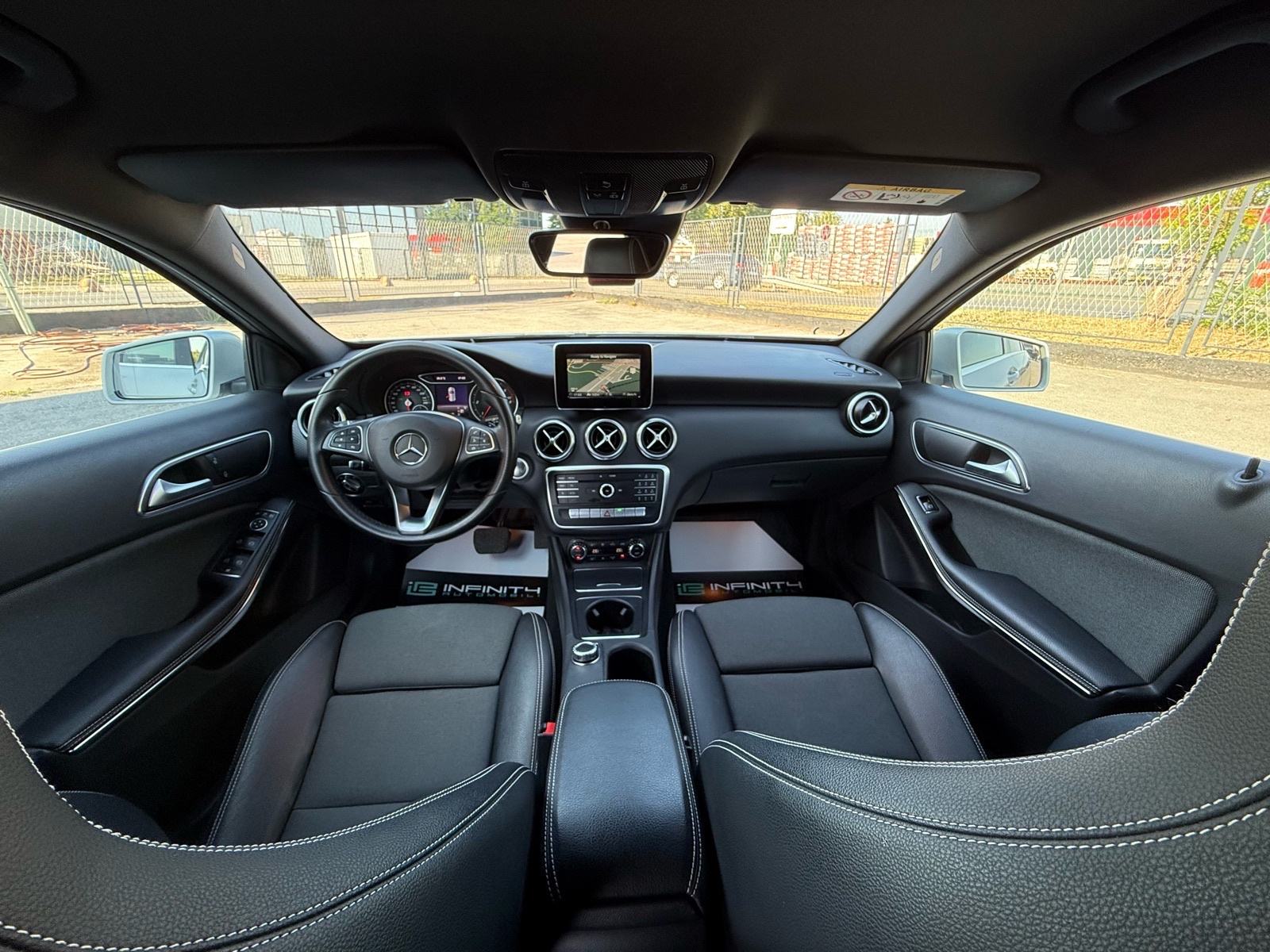 Mercedes-Benz A-klasa 200d AMG LEASING RATA 345€, AUTOMAT, REG: 08/27, fotografija 14