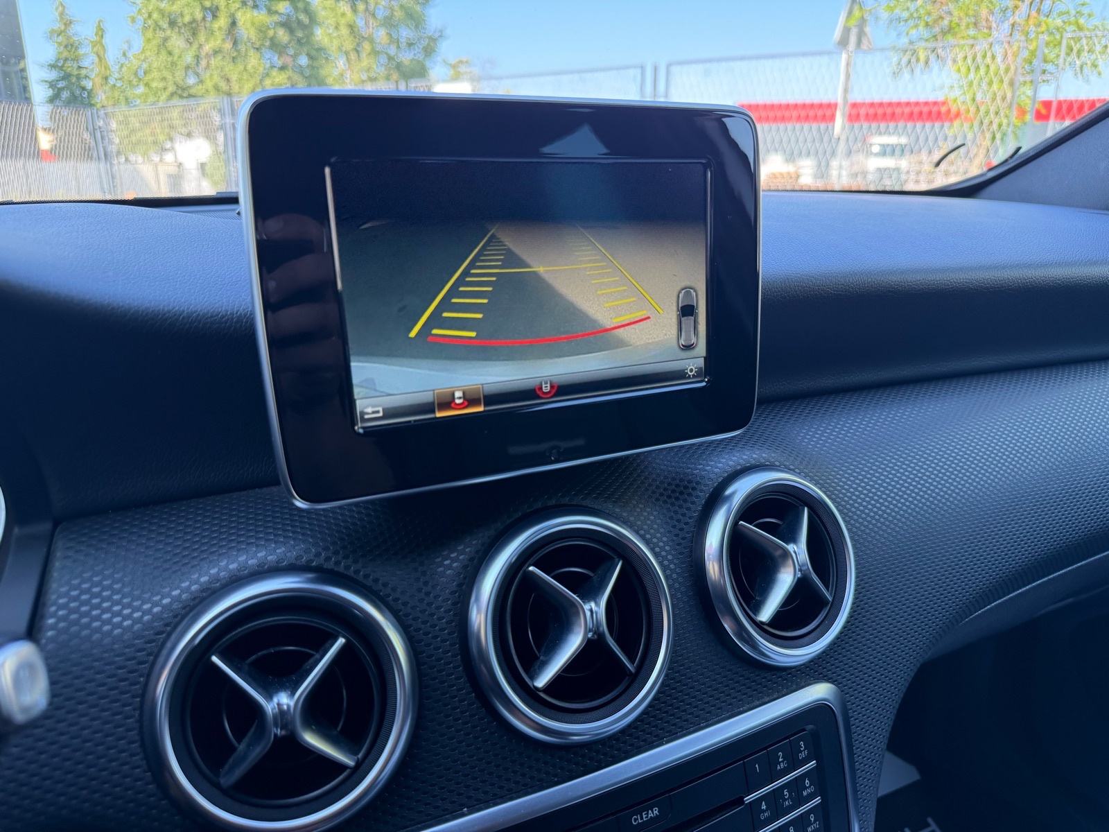 Mercedes-Benz A-klasa 200d AMG LEASING RATA 345€, AUTOMAT, REG: 08/27, fotografija 18