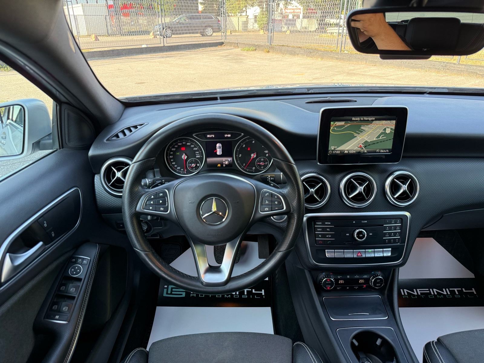 Mercedes-Benz A-klasa 200d AMG LEASING RATA 345€, AUTOMAT, REG: 08/27, fotografija 15