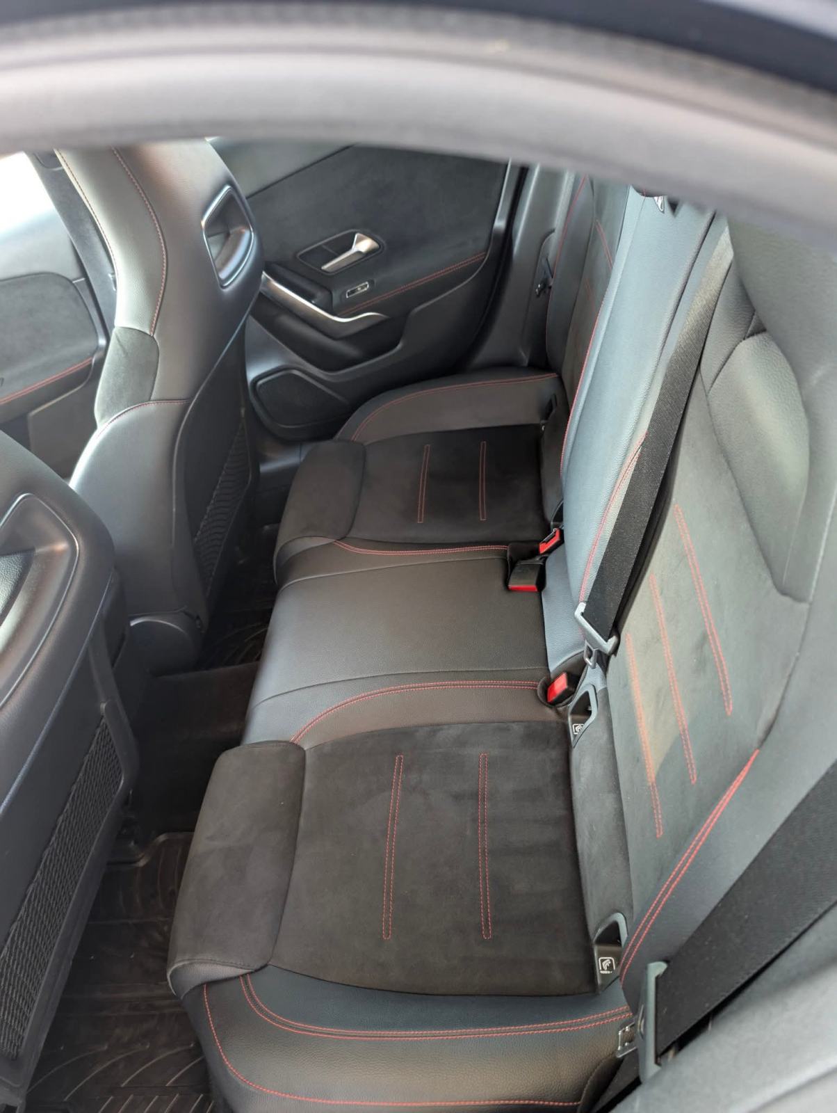 Mercedes-Benz A-klasa 200d AMG-Line 150ks 8G-DCT PDV, fotografija 13