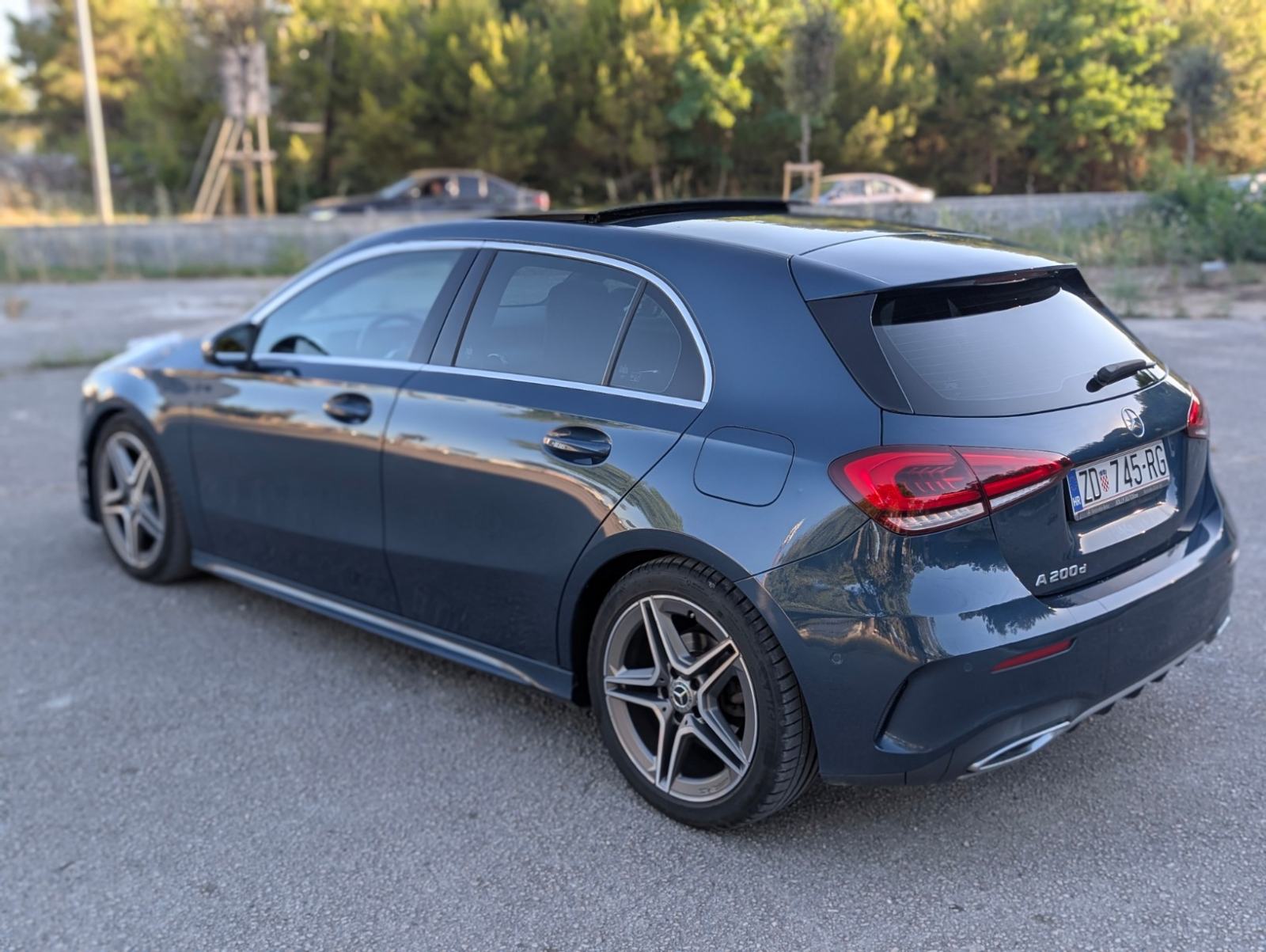 Mercedes-Benz A-klasa 200d AMG-Line 150ks 8G-DCT PDV, fotografija 5