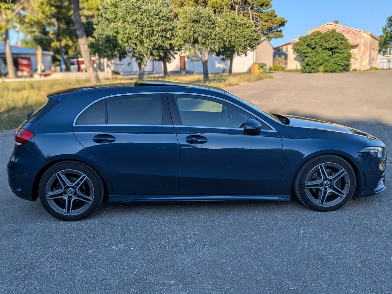 Mercedes-Benz A-klasa 200d AMG-Line 150ks 8G-DCT PDV, fotografija 6