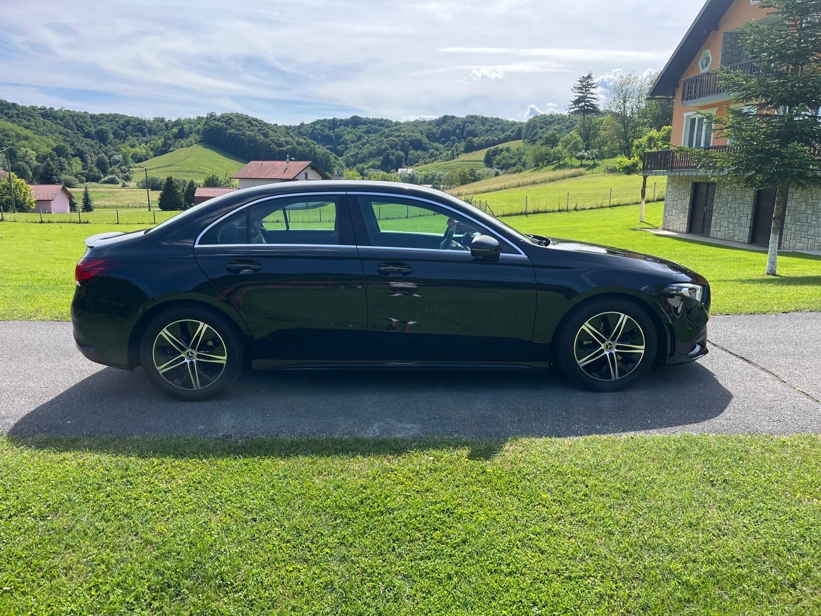 Mercedes-Benz A-klasa 200d AMG paket, limousine, očuvan!, fotografija 4